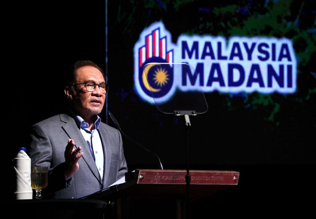 Bagaimana Program Latihan Madani Membantu Anda untuk Kekal Releven